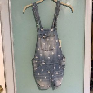 Short overalls